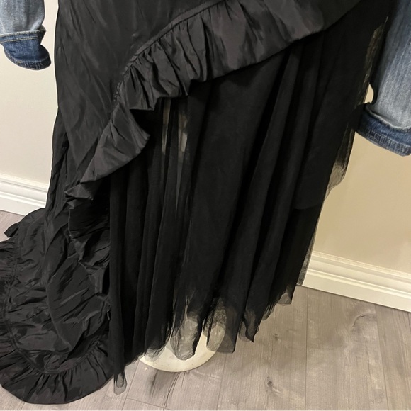 Chiciris Black Skirt - Picture 4 of 7